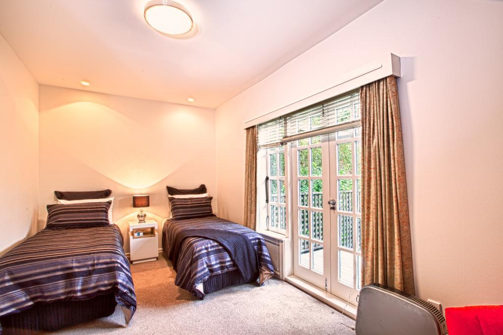 200 Riccarton Holiday House كريستتشيرش الغرفة الصورة